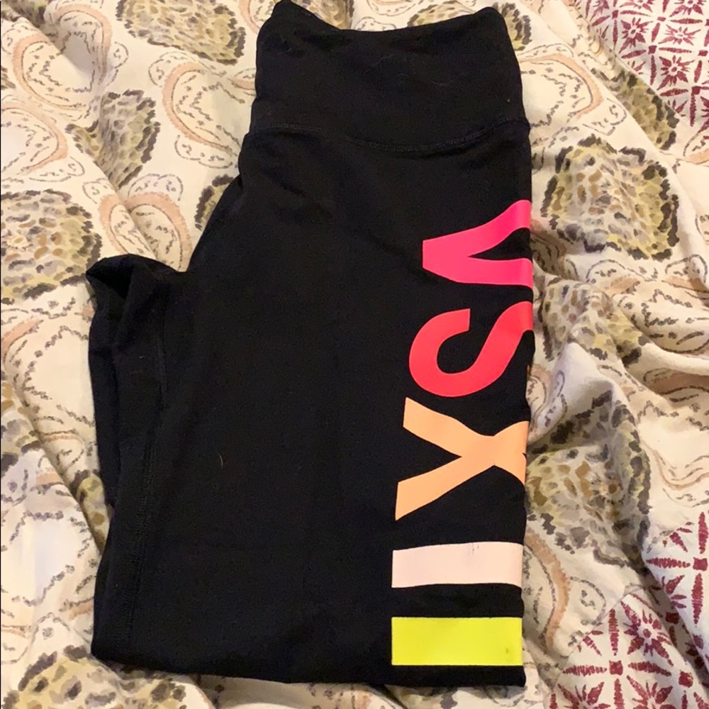 Victoria’s Secret leggings (sport)